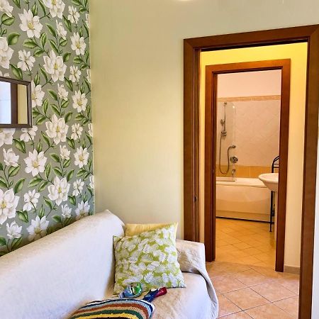 La Casa Di Lory Lägenhet Sarnano Exteriör bild