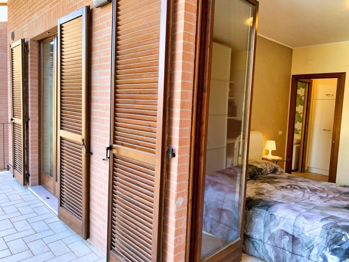 La Casa Di Lory Lägenhet Sarnano Exteriör bild