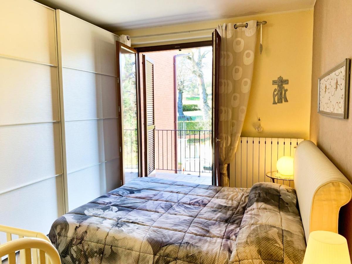 La Casa Di Lory Lägenhet Sarnano Exteriör bild
